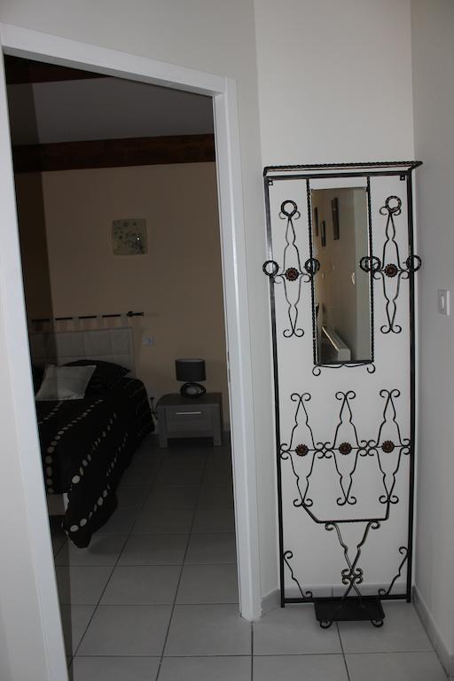 Apartamento Le Pailler De La Planque Camplong Habitación foto